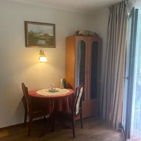 Couette-café Almira 3*