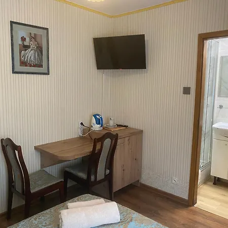 Couette-café Almira 3*