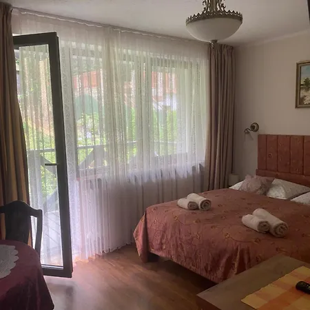 Couette-café Almira