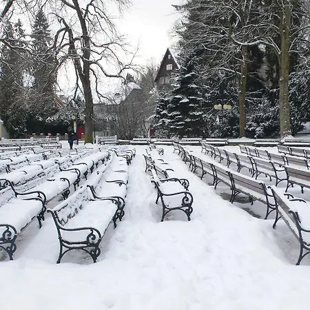 Couette-café Almira 3*