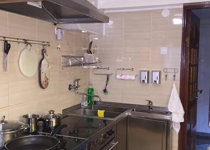 Couette-café Almira 3*