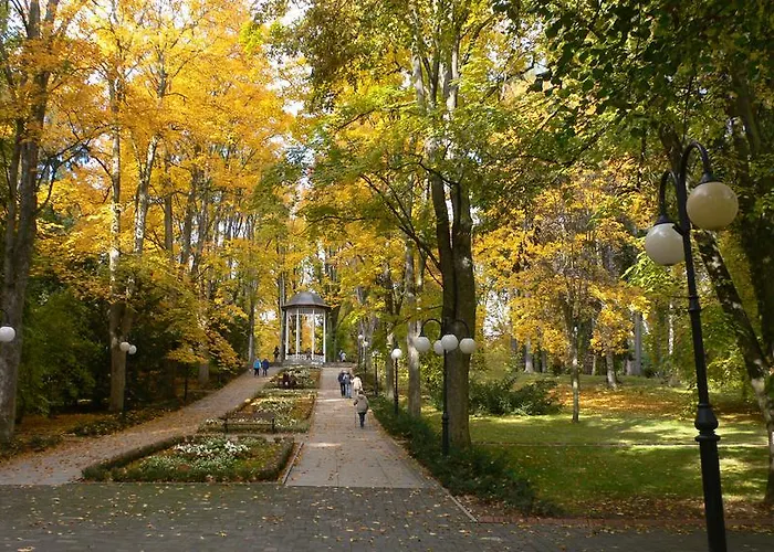 Couette-café Almira 3*